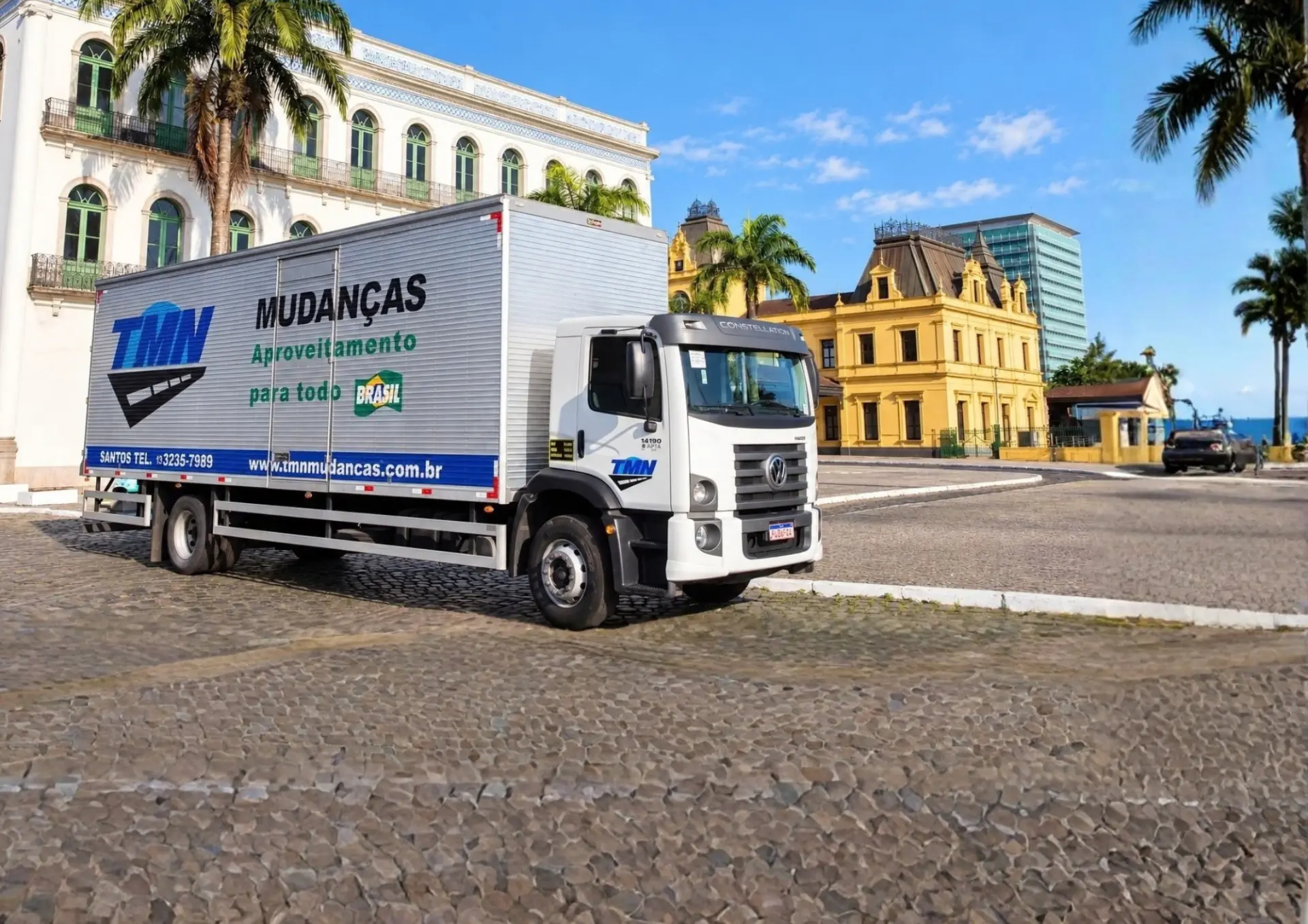 Caminhão TMN em Santos